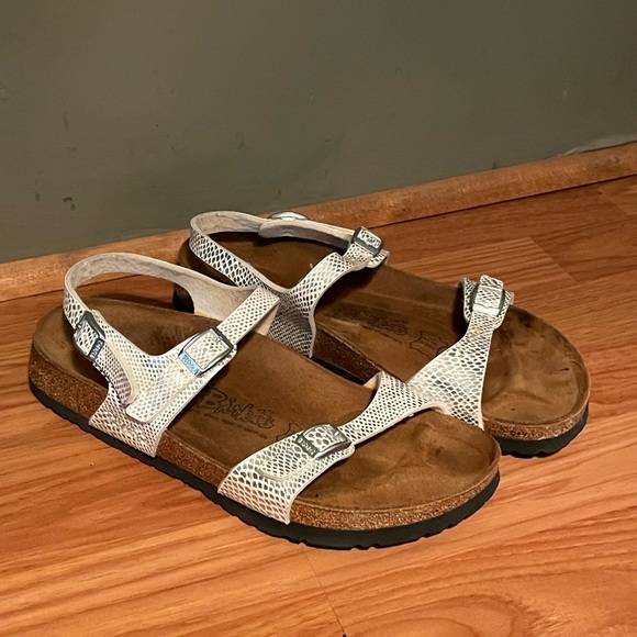 Birkis Birkenstock 3 Strap Sling Back “SOLD” on another site - Picture 3 of 13